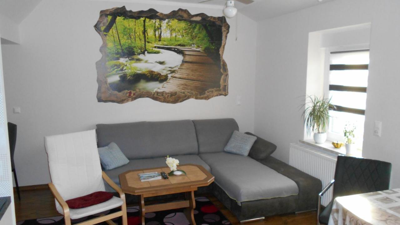 Ferienapartment-Monteurwohnung-Muldestausee Pouch Екстер'єр фото